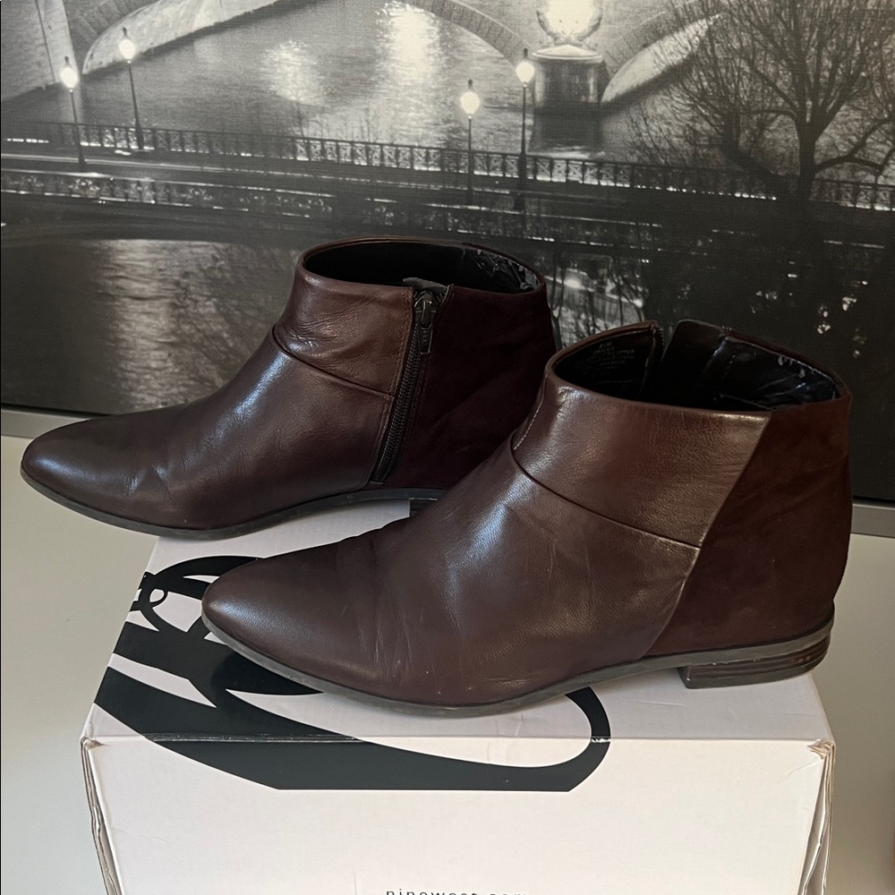 2/$7 Nine West Dark Brown Ankle Boots with box - Picture 5 of 8
